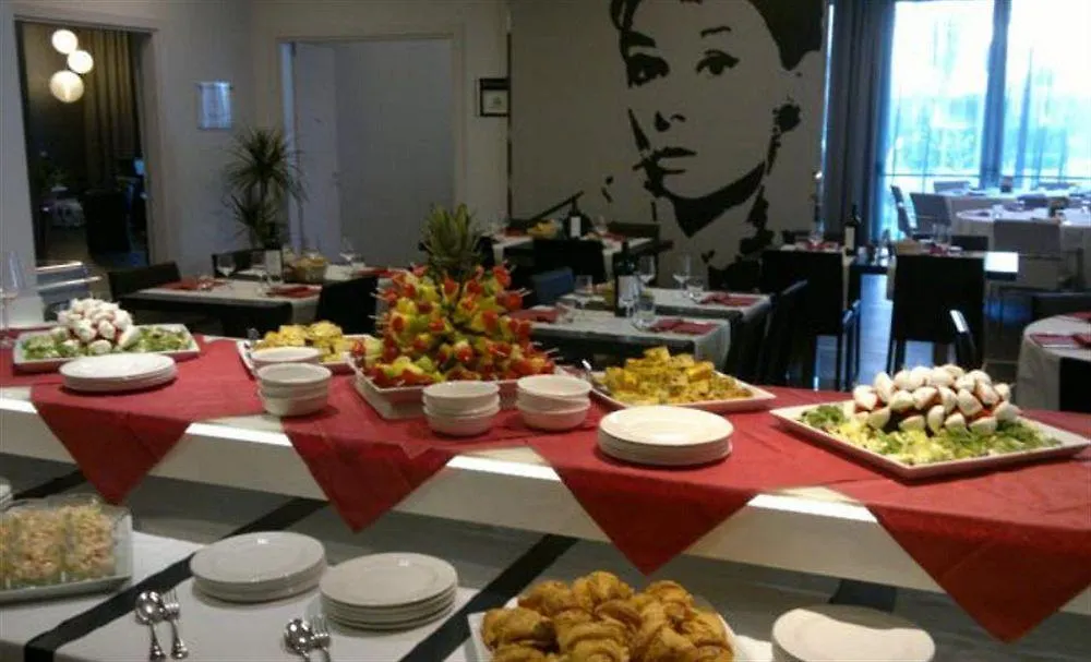 Holiday Inn Milan Nord Zara By Ihg Cinisello Balsamo Itália